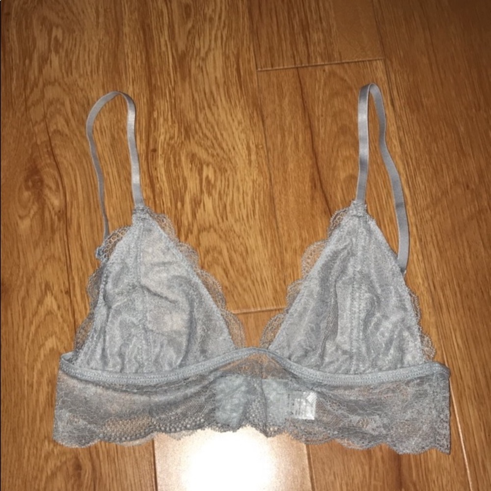 Brandy Melville green/blue lace bralette